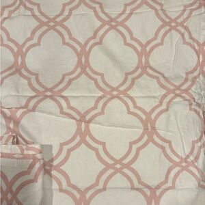 GIRLS CURTAIN: Pretty Dusty Rose and White Geometric Pattern. FREE SHIPPING!